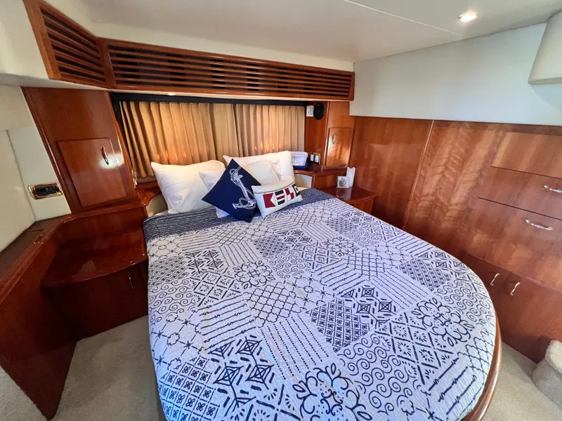 Slide: The Image of Carver 444 Cockpit Motor Yacht 2005 - 73