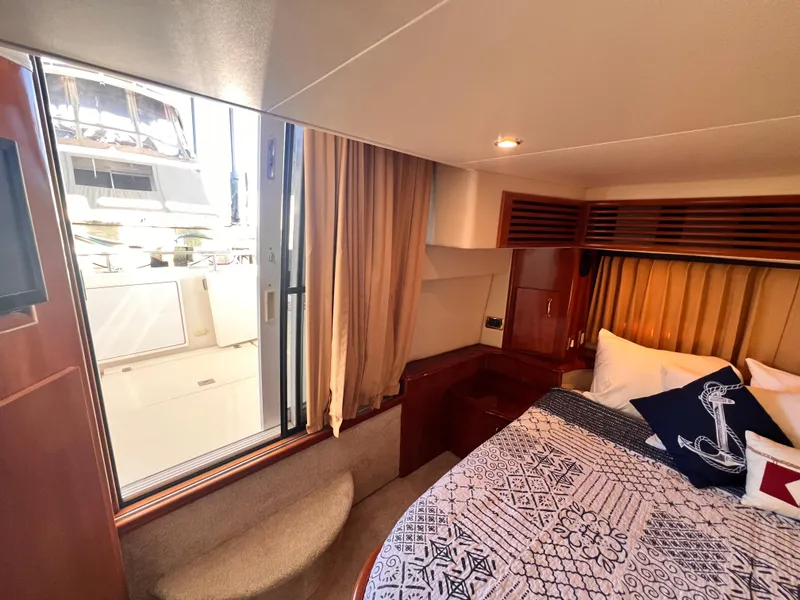 Slide: The Image of Carver 444 Cockpit Motor Yacht 2005 - 82