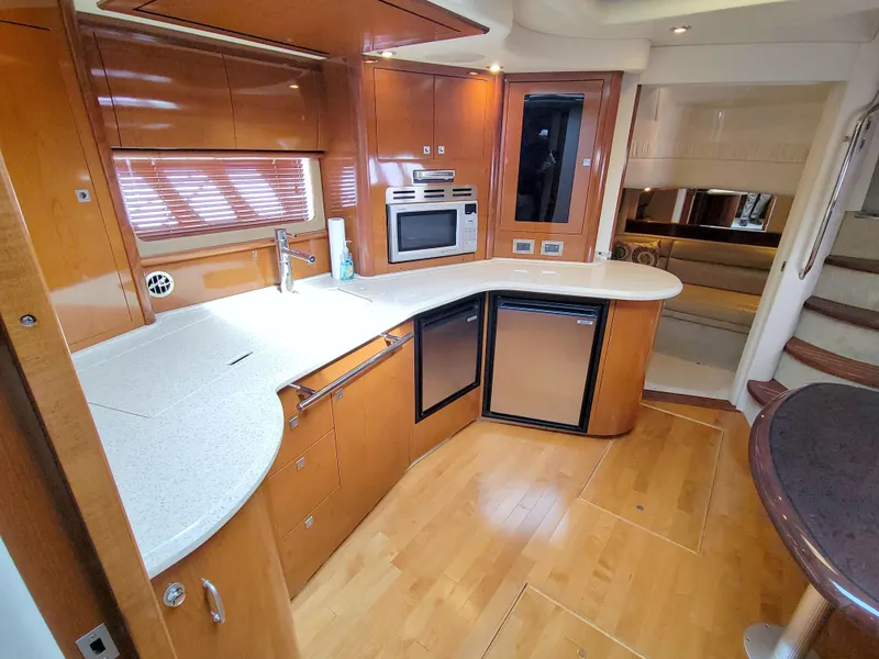 Slide: The Image of Sea Ray 44 Sundancer 2009 - 50