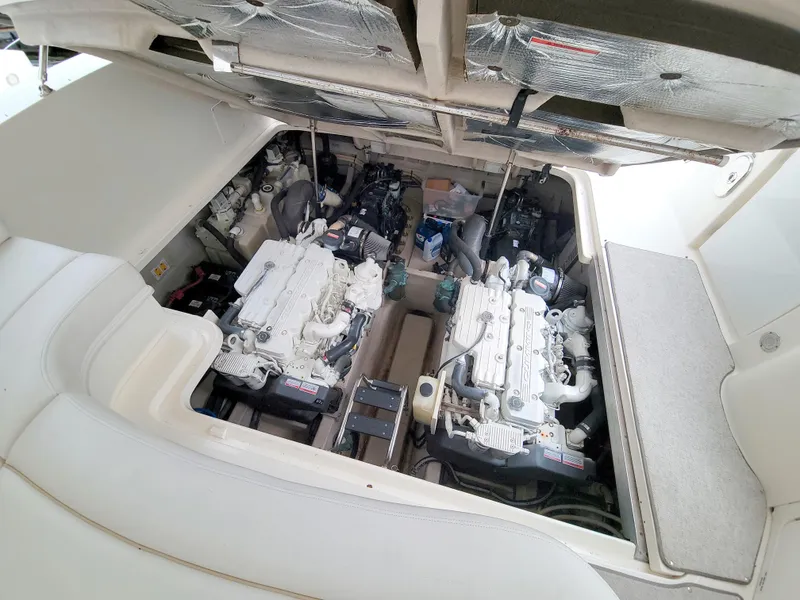 Slide: The Image of Sea Ray 44 Sundancer 2009 - 58