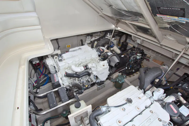 Slide: The Image of Sea Ray 44 Sundancer 2009 - 61