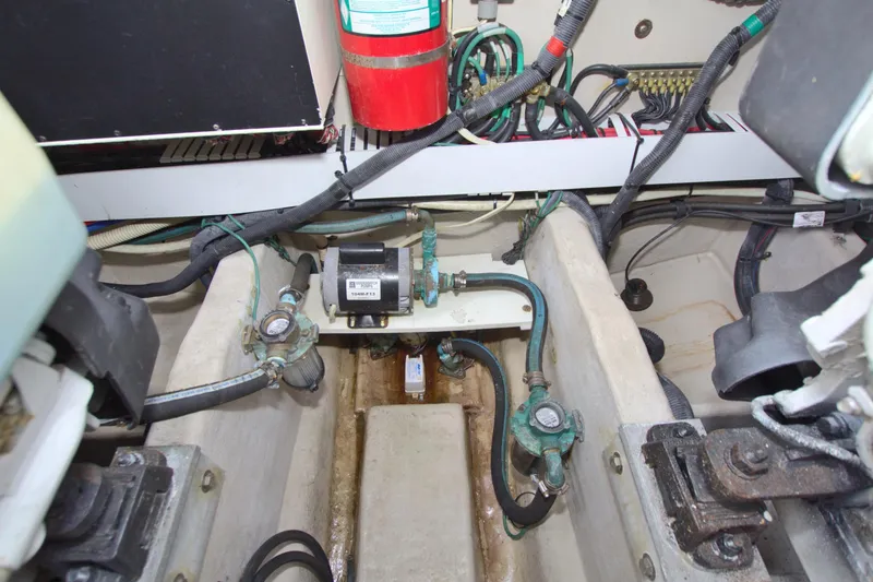 Slide: The Image of Sea Ray 44 Sundancer 2009 - 73