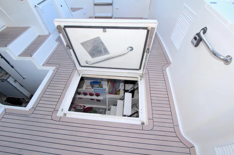 Slide: The Image of West Bay 58 Sonship 1999 - 107