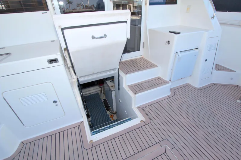 Slide: The Image of West Bay 58 Sonship 1999 - 86