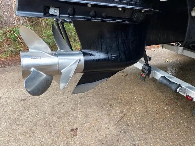 Slide: The Image of Propeller of 2023 Dargel 250Kat HDX boat on a trailer. - 9