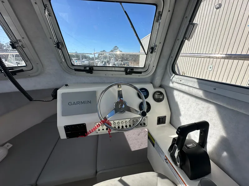 Slide: The Image of Defiance 220 Admiral 2024 - 18