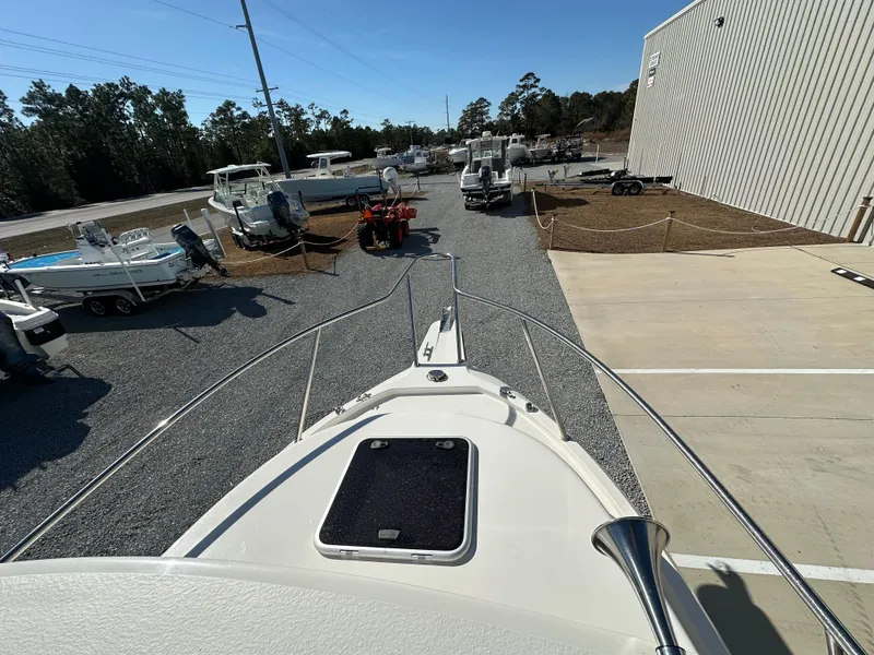 Slide: The Image of Defiance 220 Admiral 2024 - 32