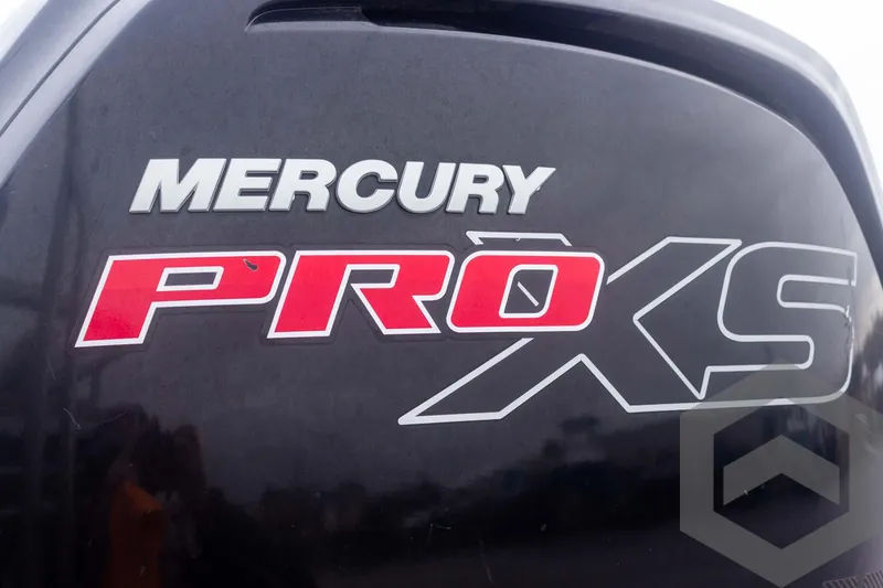 Slide: The Image of Mercury Pro XS engine on 2020 Sun Tracker Fishin' Barge 22 DLX. - 24