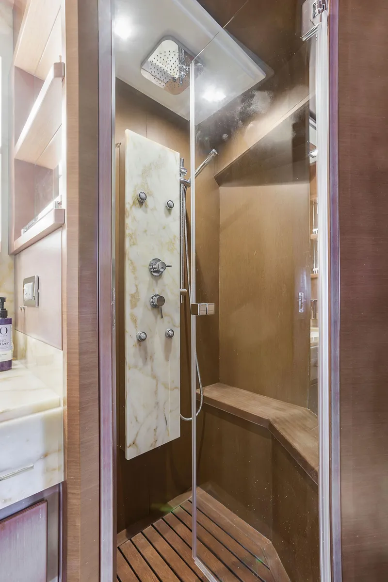 Slide: The Image of shower stall in VIP head - 28