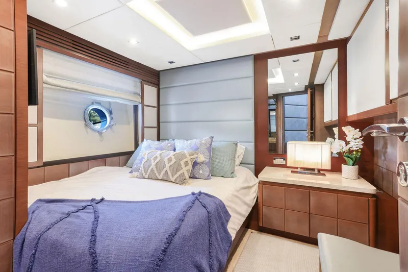 Slide: The Image of Starboard side guest stateroom - 34