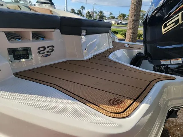 Slide: The Image of Chaparral 23 SSi OB 2025 - 11