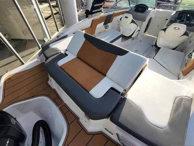 Slide: The Image of Chaparral 23 SSi OB 2025 - 15