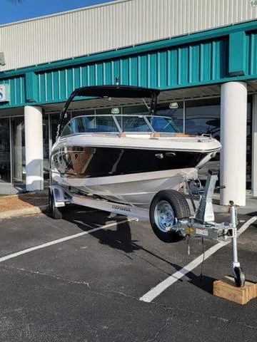 Slide: The Image of Chaparral 23 SSi OB 2025 - 3