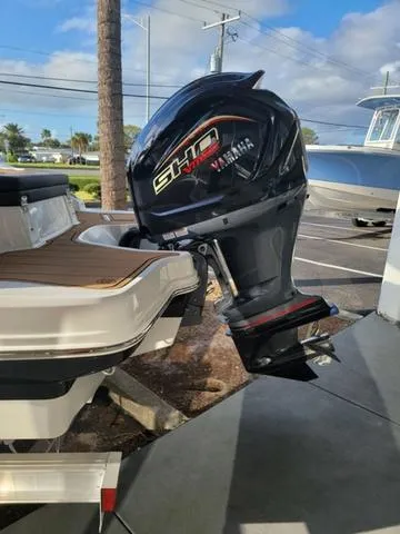 Slide: The Image of Chaparral 23 SSi OB 2025 - 9