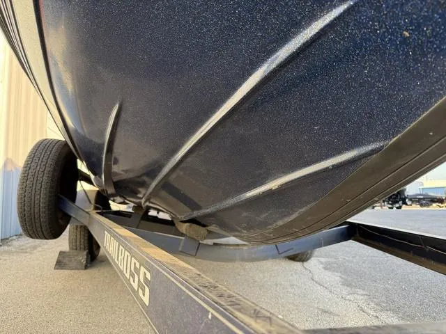 Slide: The Image of Cajun 170 Adventure 1995 - 7