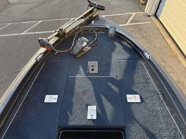 Slide: The Image of Cajun 170 Adventure 1995 - 9