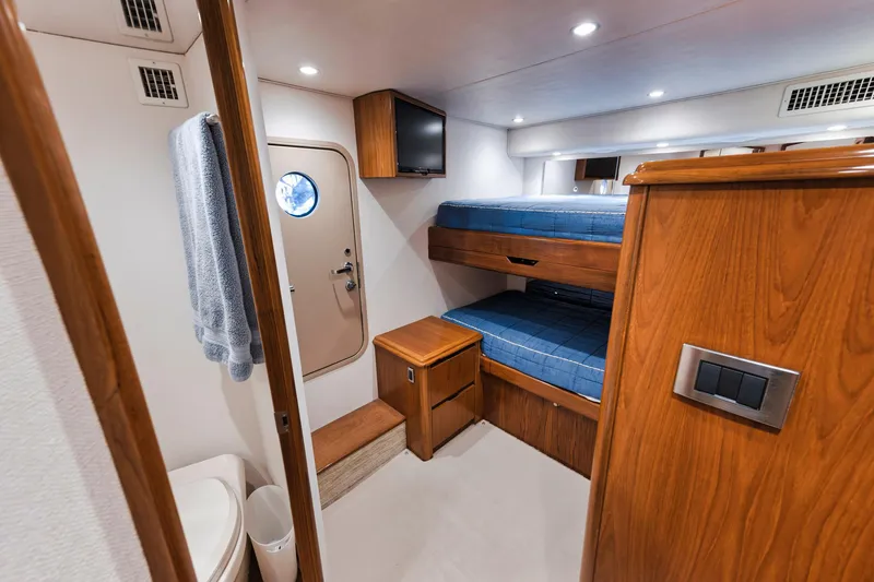 Slide: The Image of Viking 70 Convertible 2015 - 54