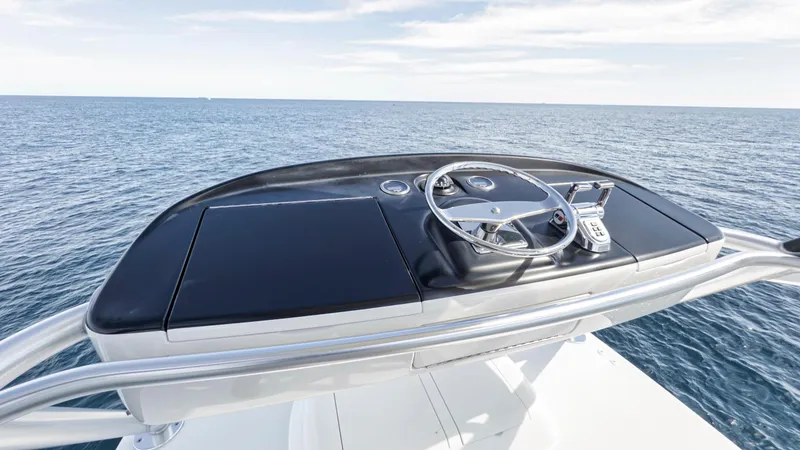 Slide: The Image of Viking 70 Convertible 2015 - 73