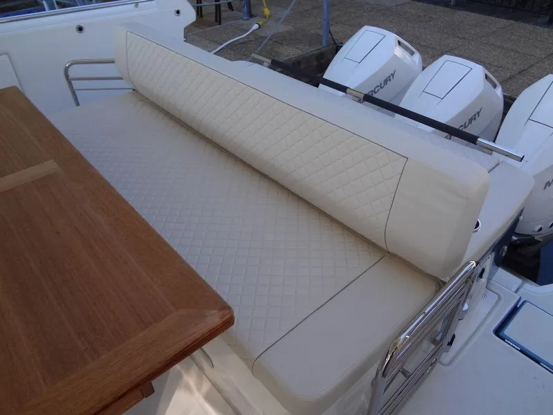 Slide: The Image of Jeanneau DB/43 OB 2025 - 52