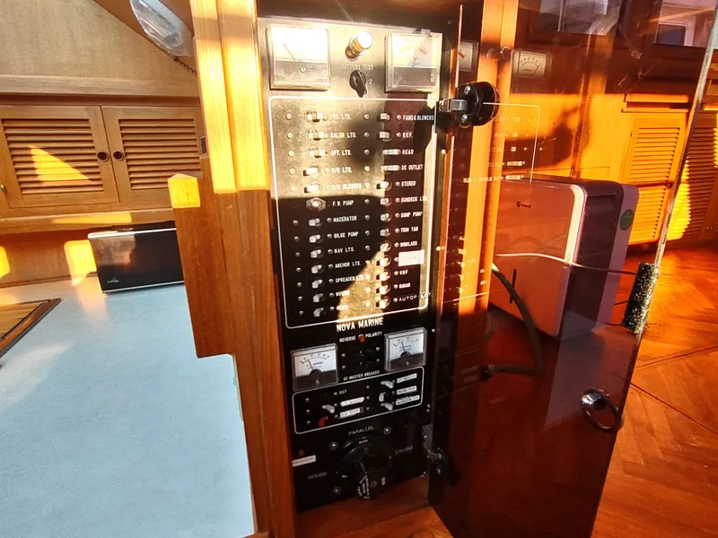 Slide: The Image of Nova 48 Cockpit Motor Yacht 1986 - 51