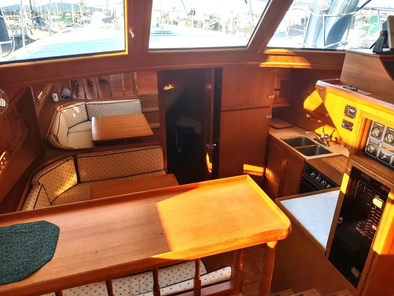 Slide: The Image of Nova 48 Cockpit Motor Yacht 1986 - 54