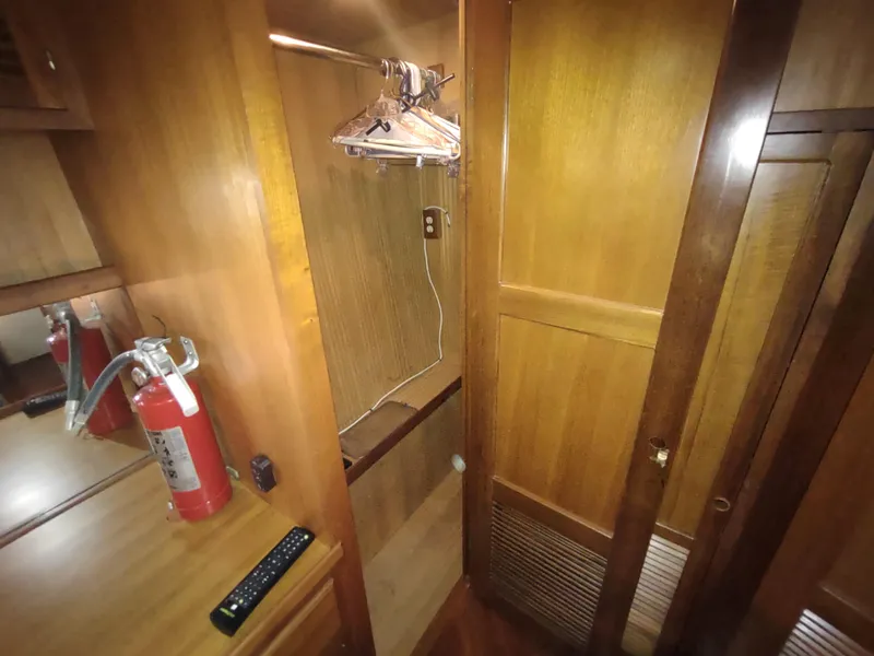 Slide: The Image of Nova 48 Cockpit Motor Yacht 1986 - 76