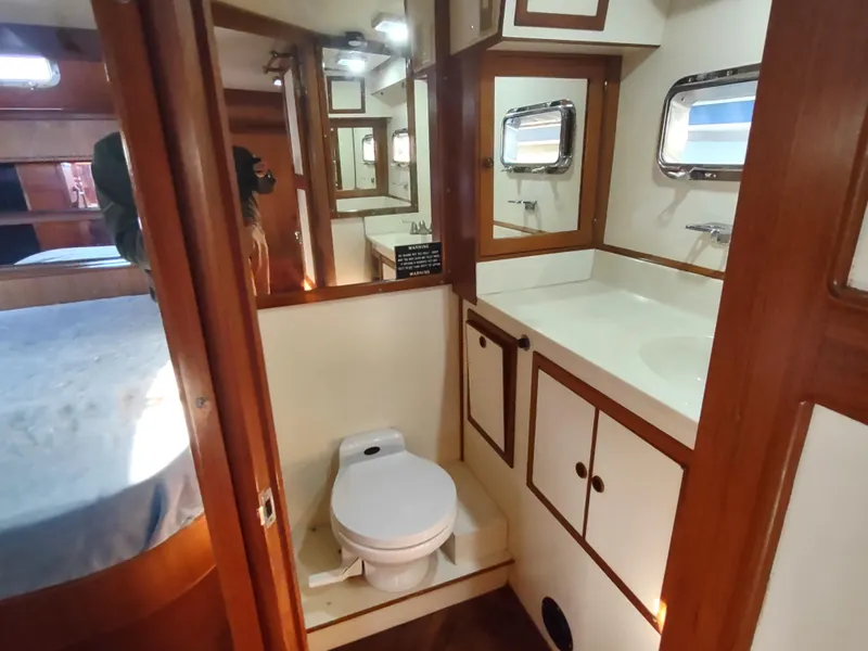 Slide: The Image of Nova 48 Cockpit Motor Yacht 1986 - 77