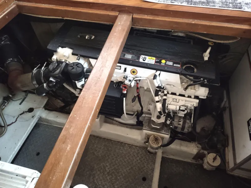 Slide: The Image of Nova 48 Cockpit Motor Yacht 1986 - 81