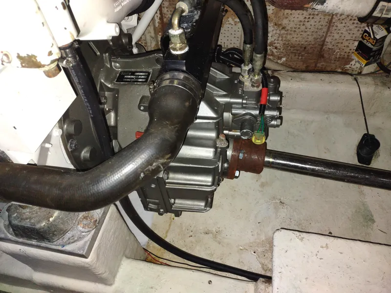 Slide: The Image of Nova 48 Cockpit Motor Yacht 1986 - 86