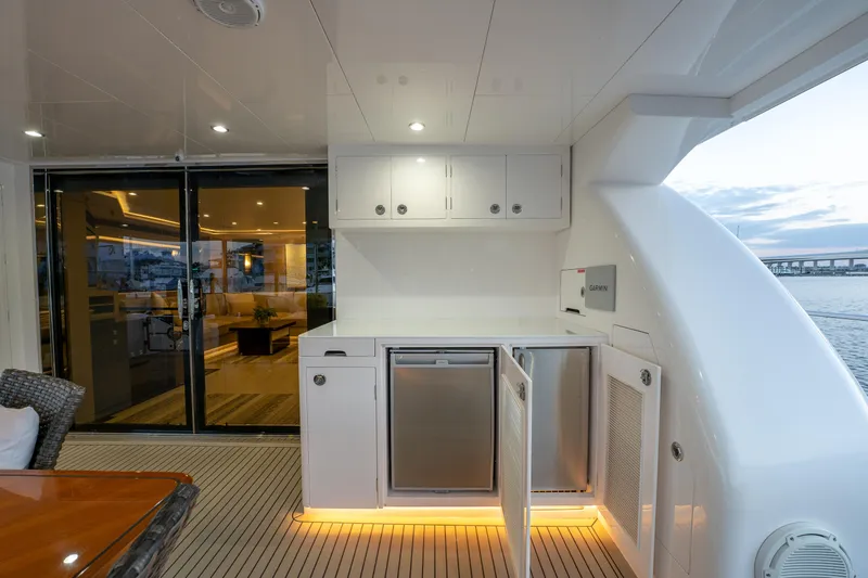 Slide: The Image of Horizon PC60 2020 - 55