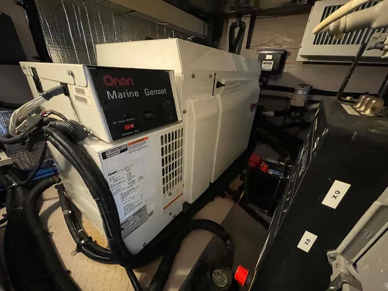 Slide: The Image of Onan Marine Genset in 2003 Sea Ray 560 Sedan Bridge engine room. - 43