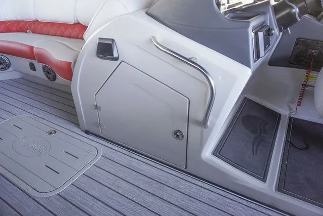 Slide: The Image of SunCatcher Elite 326SS 2025 - 17