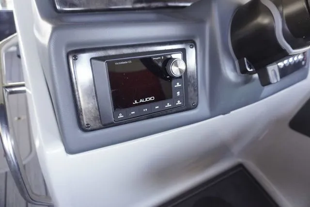 Slide: The Image of SunCatcher Elite 326SS 2025 - 21