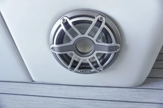 Slide: The Image of SunCatcher Elite 326SS 2025 - 22