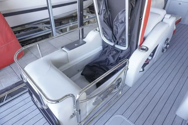 Slide: The Image of SunCatcher Elite 326SS 2025 - 27