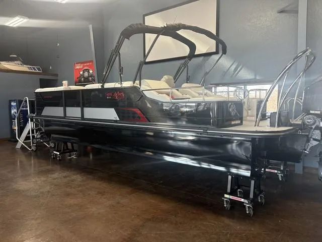 Slide: The Image of SunCatcher Elite 326SS 2025 - 3