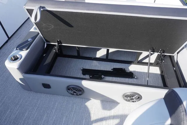 Slide: The Image of SunCatcher Select 324SL 2025 - 13