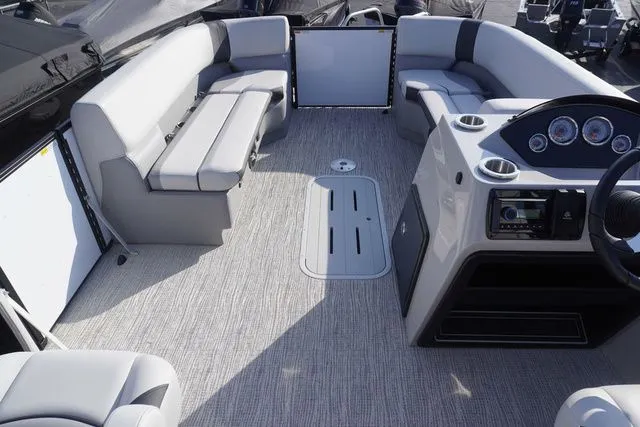 Slide: The Image of SunCatcher Select 324SL 2025 - 15