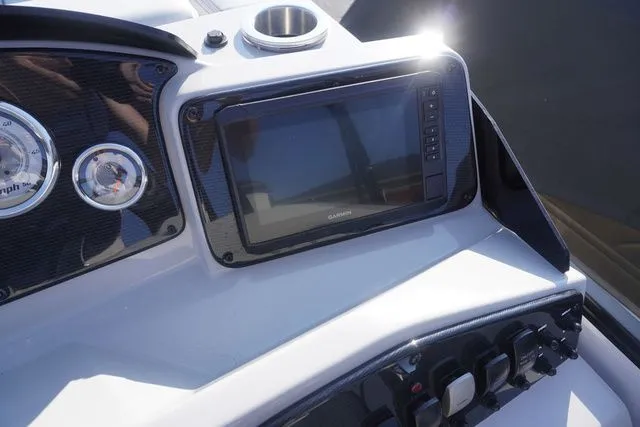 Slide: The Image of SunCatcher Select 324SL 2025 - 19