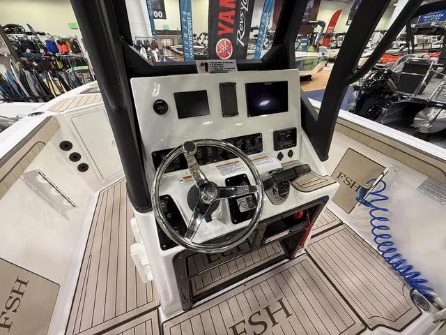 Slide: The Image of Yamaha 222 FSH Sport E 2025 - 9