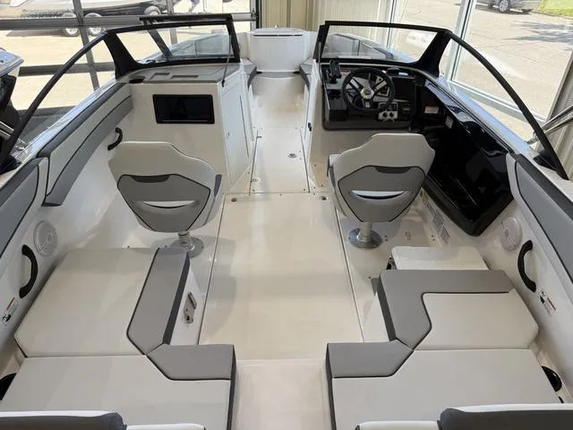 Slide: The Image of Yamaha SX220 2025 - 6