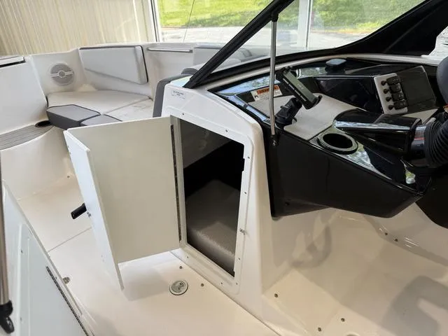 Slide: The Image of Yamaha SX220 2025 - 17