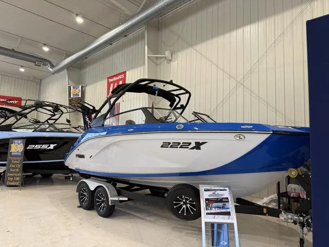 The Image of Yamaha 222XE 2025 - 1