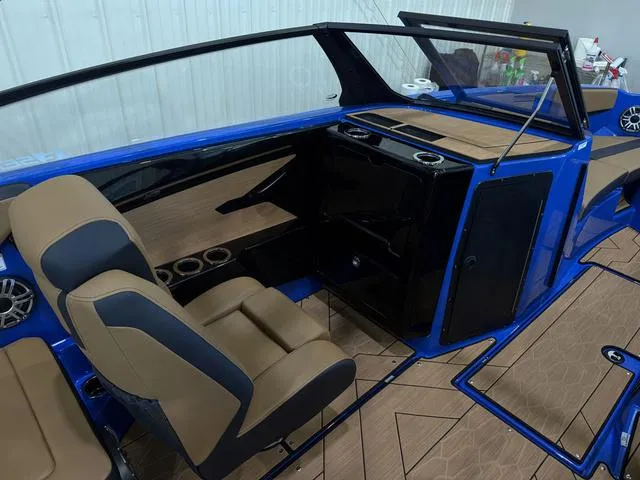 Slide: The Image of Yamaha 222XE 2025 - 11