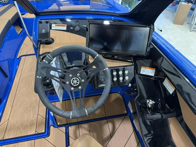 Slide: The Image of Yamaha 222XE 2025 - 12