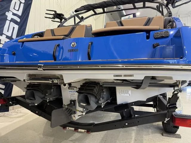 Slide: The Image of Yamaha 222XE 2025 - 27