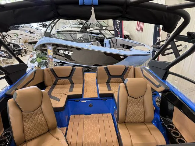 Slide: The Image of Yamaha 222XE 2025 - 13