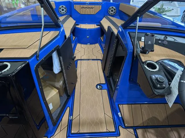 Slide: The Image of Yamaha 222XE 2025 - 17