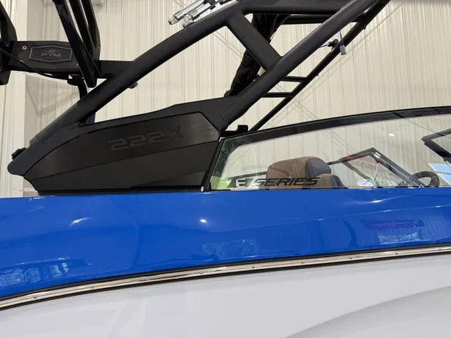 Slide: The Image of Yamaha 222XE 2025 - 23