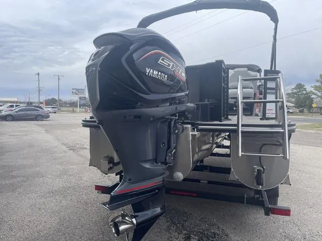 Slide: The Image of SunCatcher Select 322RF 2025 - 5